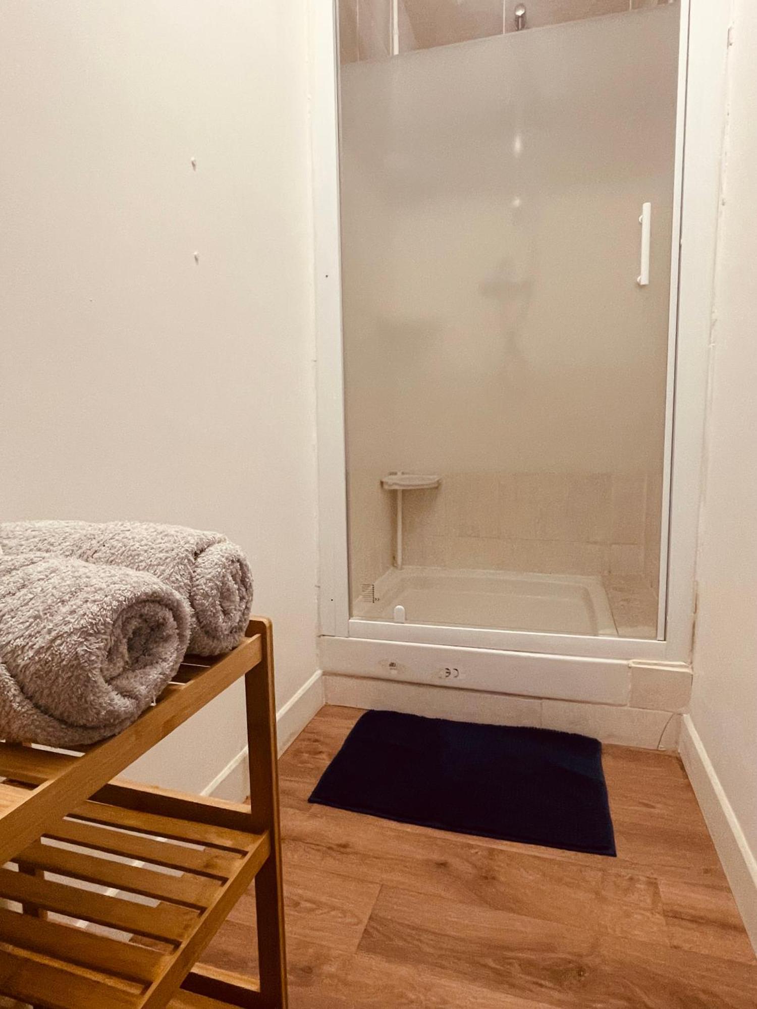 Apartmán Le Romelia - Wifi Fibre - Calme - Parking Angoulême Exteriér fotografie